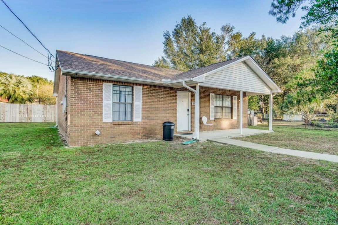 Brilliant In Bellview-Back Unit-- Mins To Nas Pensacola, Beach, Shopping 외부 사진